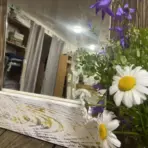 зеркало настенное в деревянной раме